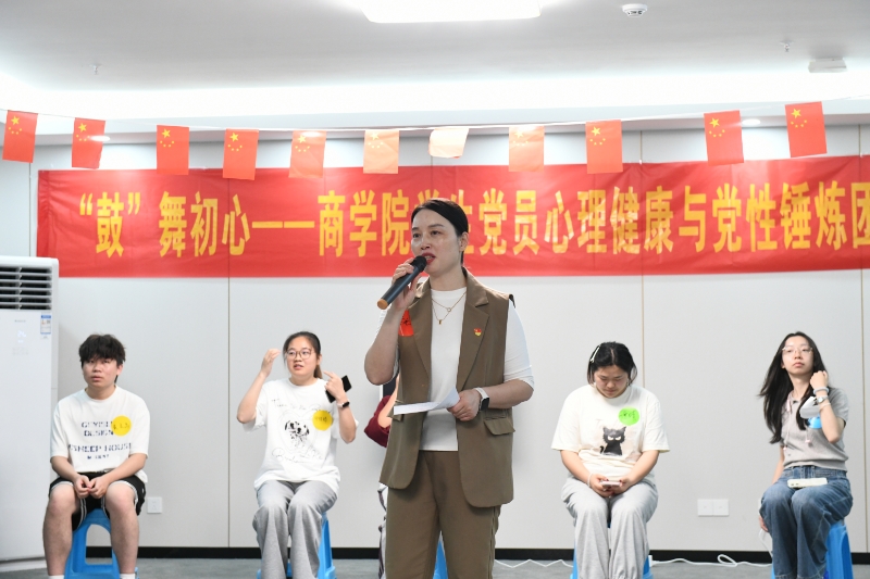 探花系列