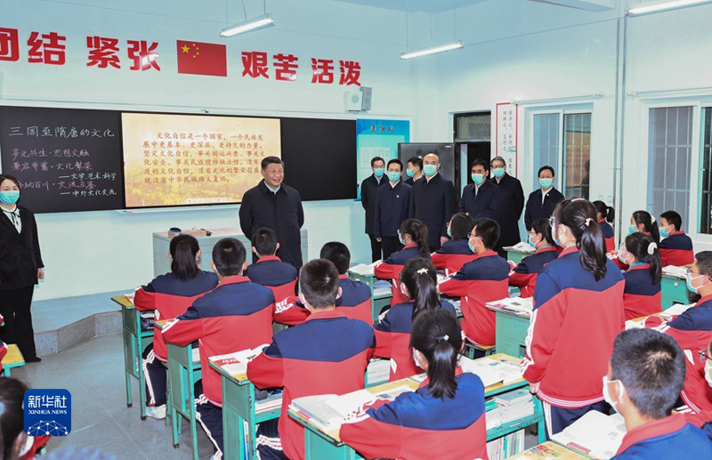探花系列