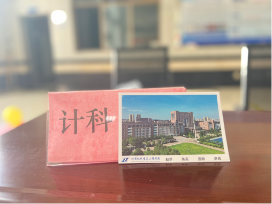 探花系列