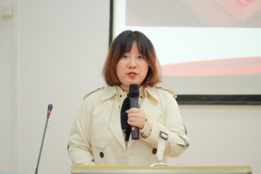 探花系列