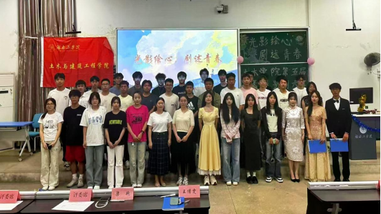 探花系列