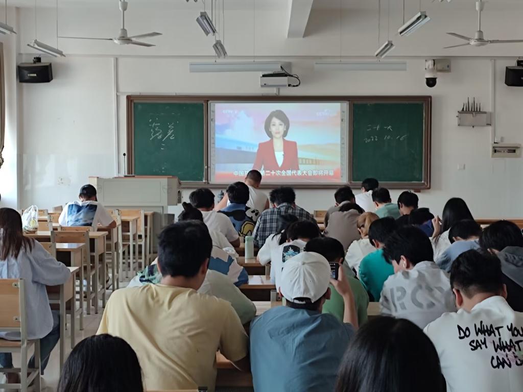 探花系列