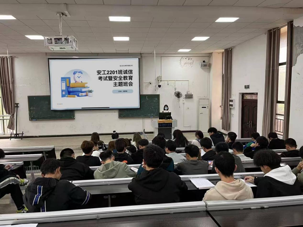 探花系列