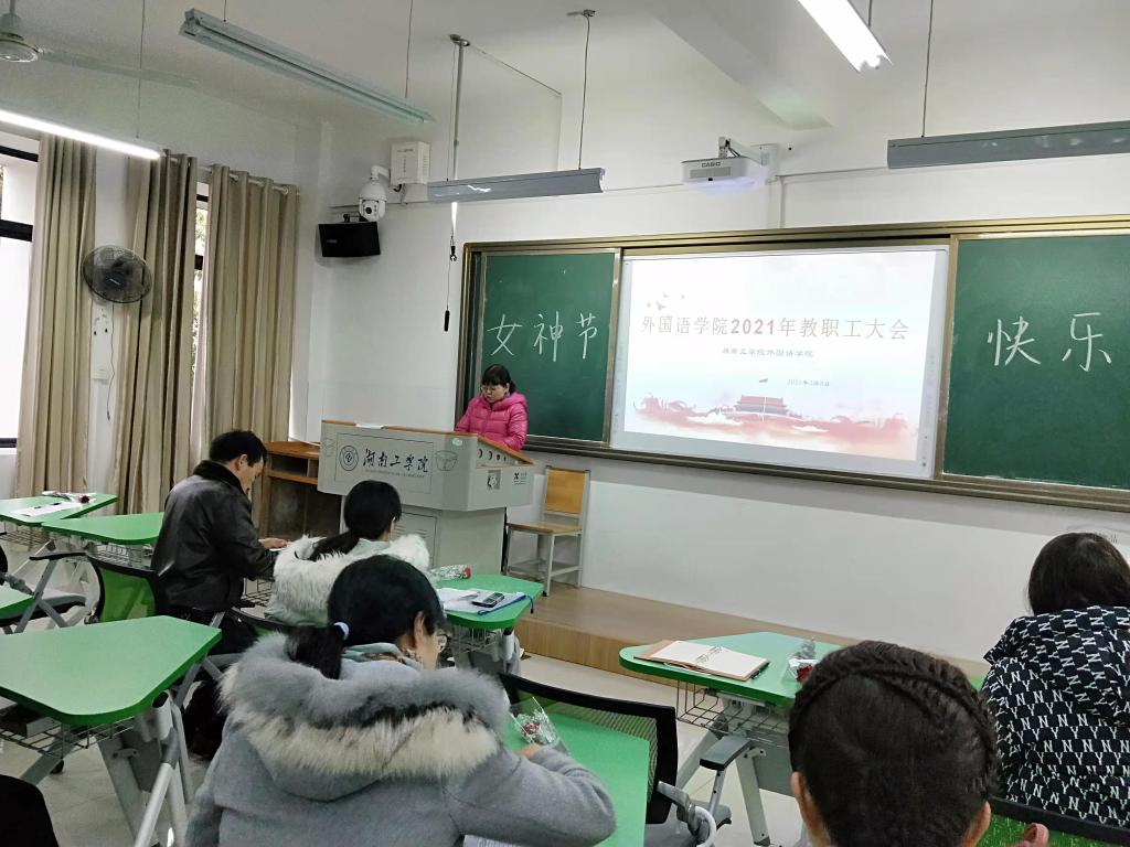探花系列
