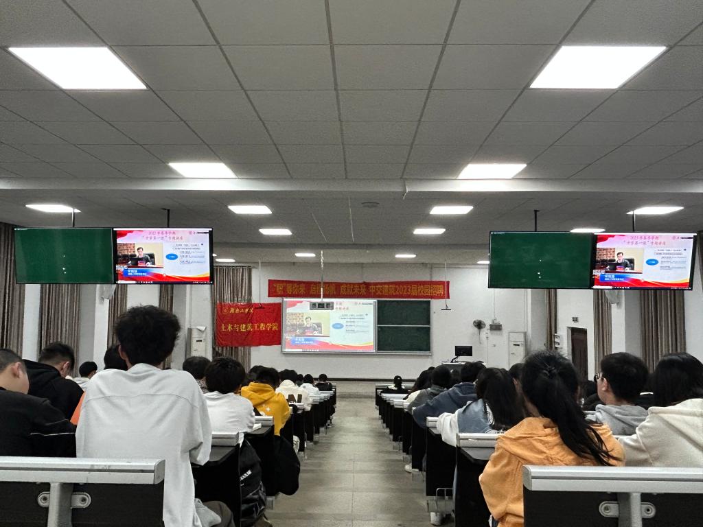 探花系列