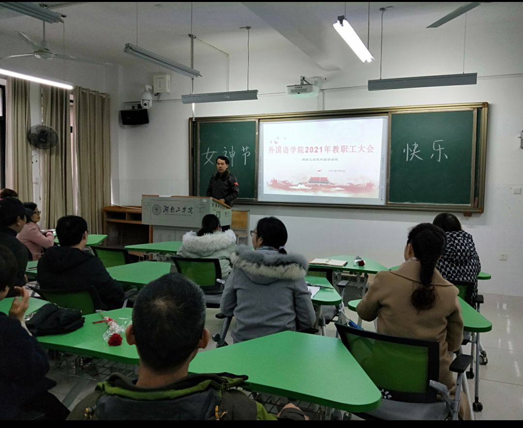 探花系列