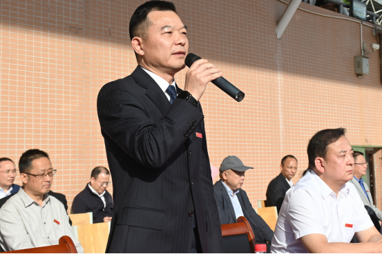探花系列