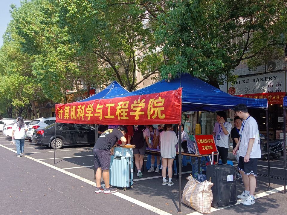探花系列