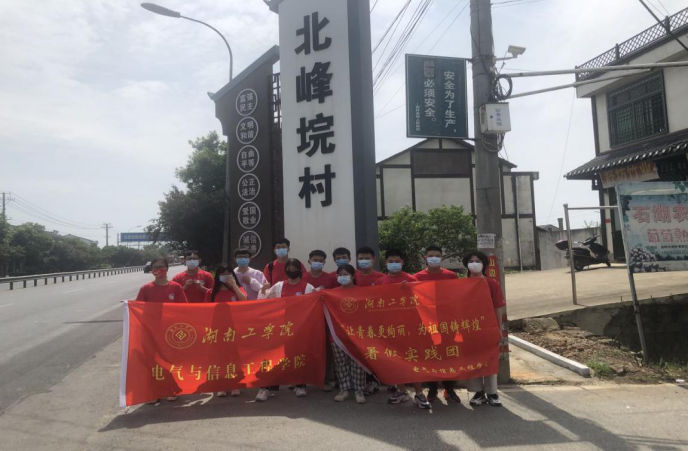 探花系列