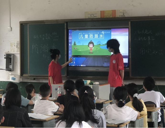 探花系列