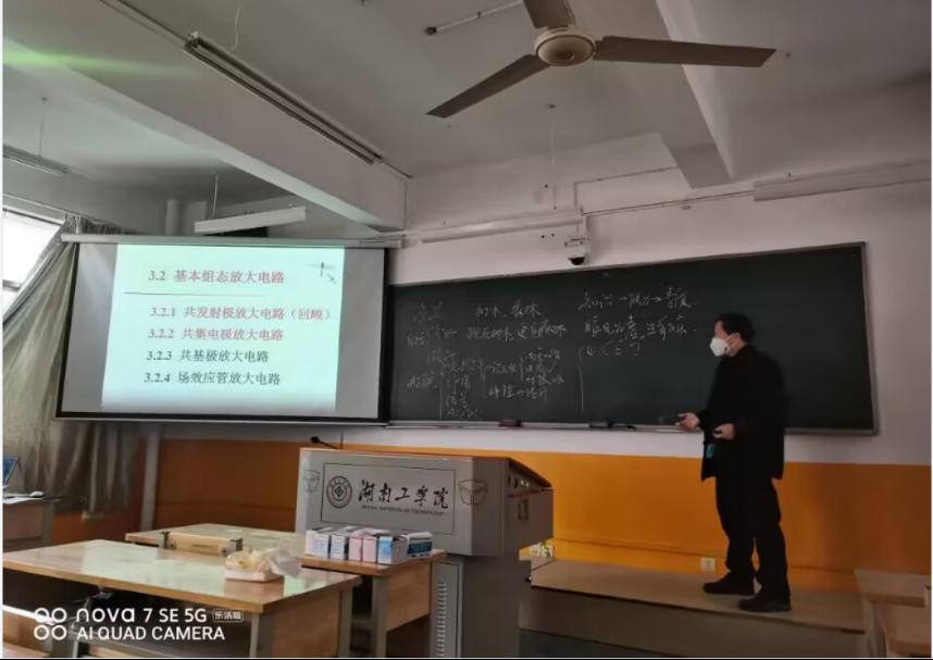 探花系列